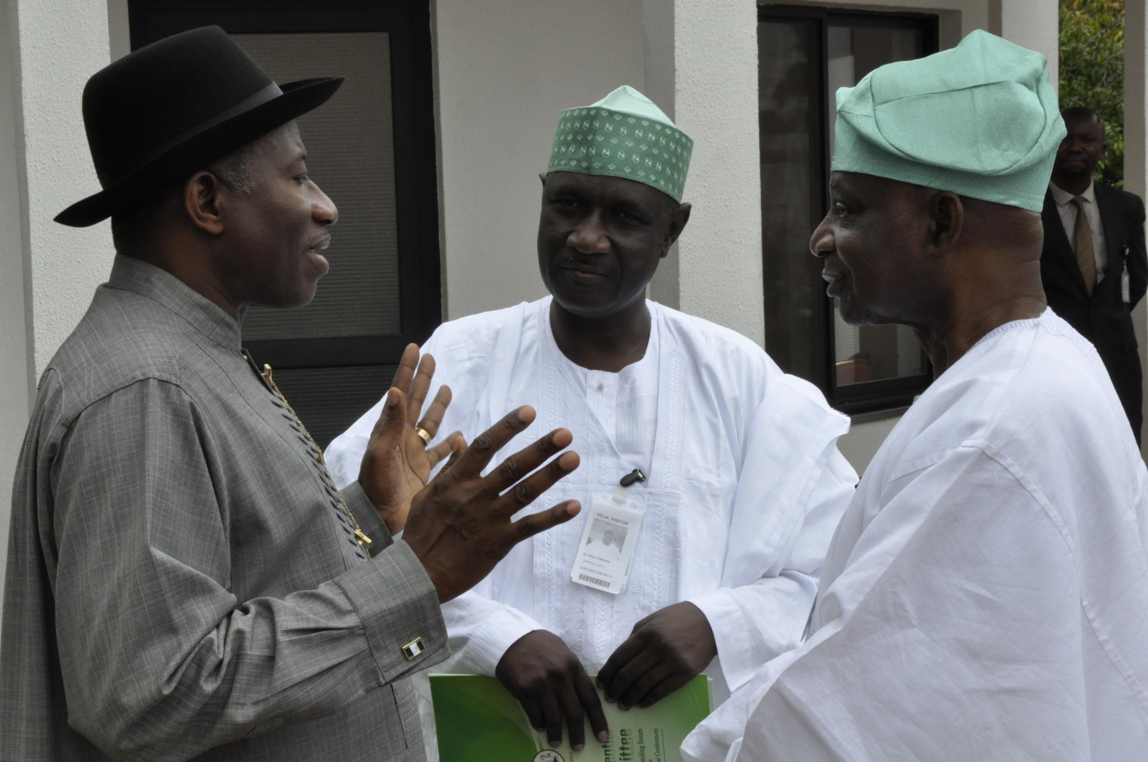  - President-Goodluck-Jonathan-Senator-Femi-Okurounmu-and-Secretary