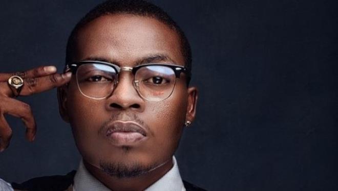 “Follow Them To Their Station Rather Than Argue With Them” – Olamide Advises Nigerians Over Police Issues