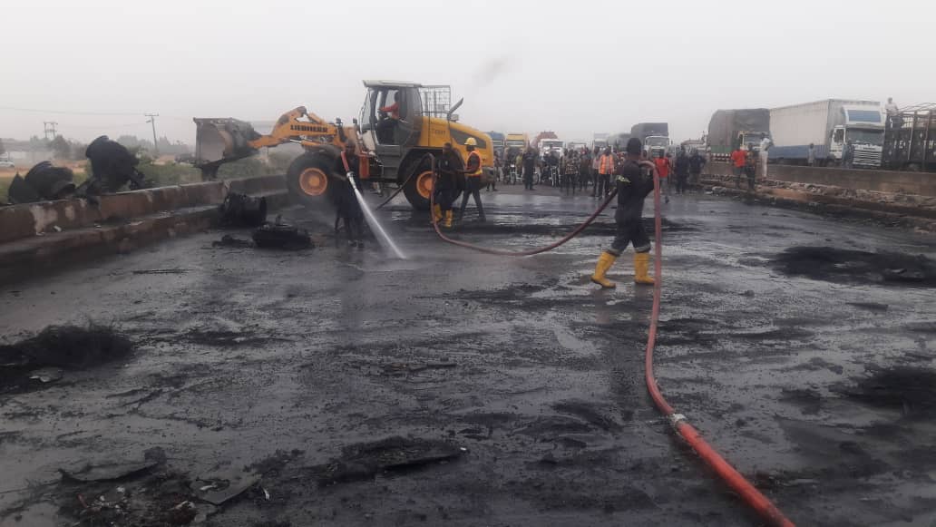 Image result for DETAILS OF THE BURNT TANKER INVOLVED IN THE CRASH REPORTED ON LONG BRIDGE OF THE LAGOS - IBADAN EXPRESSWAY ON TUESDAY, 25 FEBRUARY, 2020.
