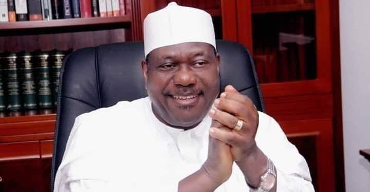 Fuel subsidy withdrawal: FG to distribute 2,000 buses to cushion effects on transportation