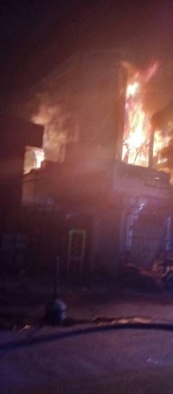 Fire razes shopping complex in Computer Village (Photos)  %Post Title