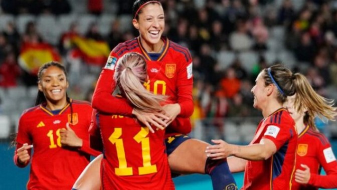 Breaking Spain Beat England To Lift First Womens World Cup Trophy