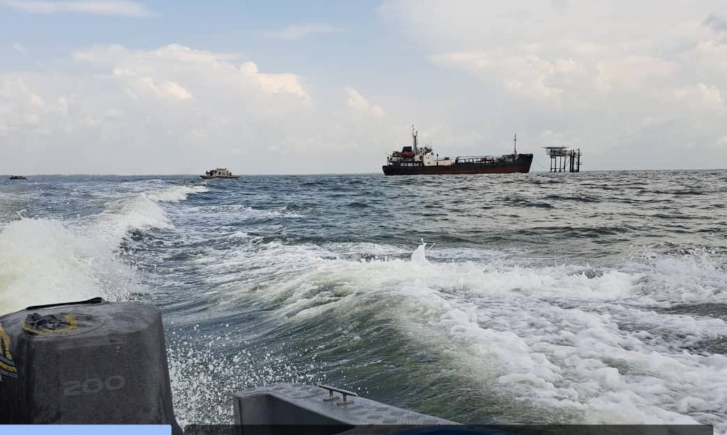 Navy Fires At Army, Tantita Operatives Over Vessel With Stolen Crude ...