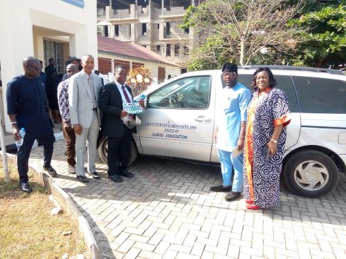 Alumni association donate Sienna bus to Ajayi Crowther varsity